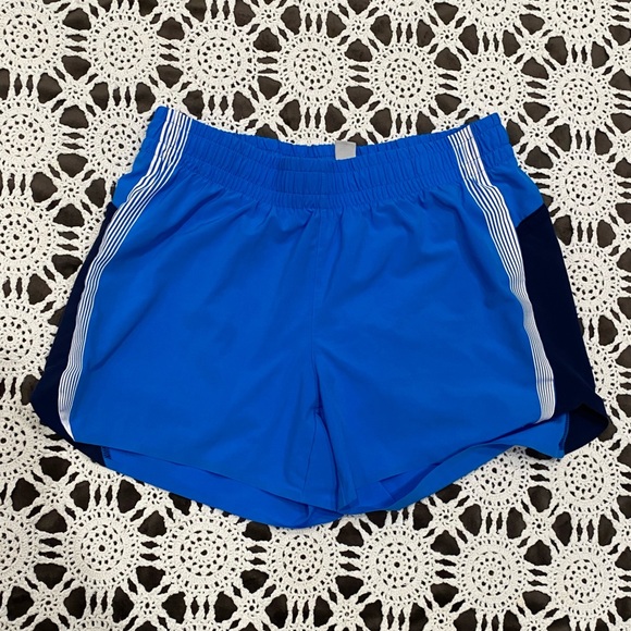 Athleta get in the game lined blue shorts girls size XXL(16) - Picture 3 of 9
